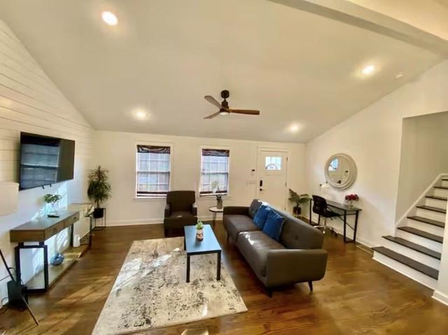 231 Fowler NE Circle, Marietta, GA 30060