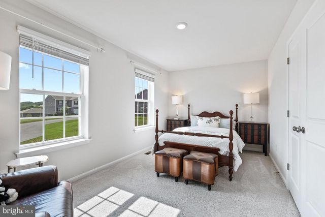 8545 CRESCENT DRIVE, Waynesboro, PA 17268