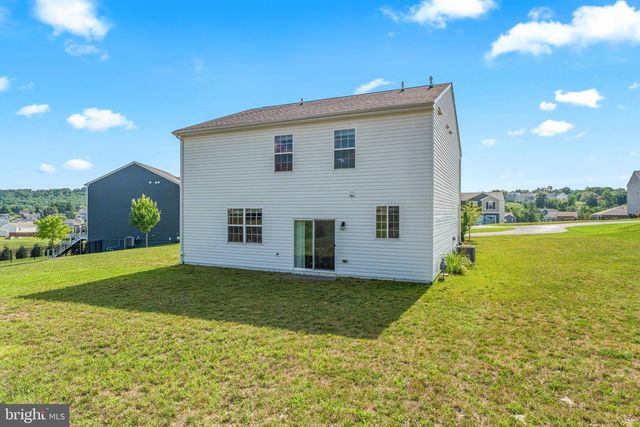 8545 CRESCENT DRIVE, Waynesboro, PA 17268