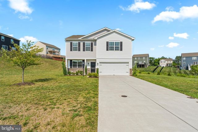 8545 CRESCENT DRIVE, Waynesboro, PA 17268
