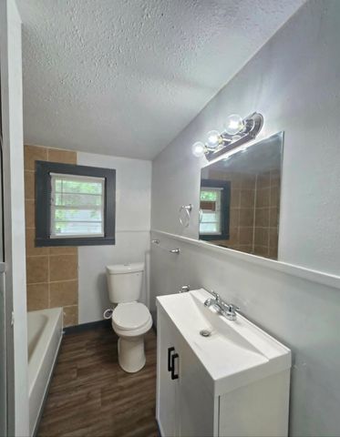 3222 Nolan Avenue, Bay City, TX 77414