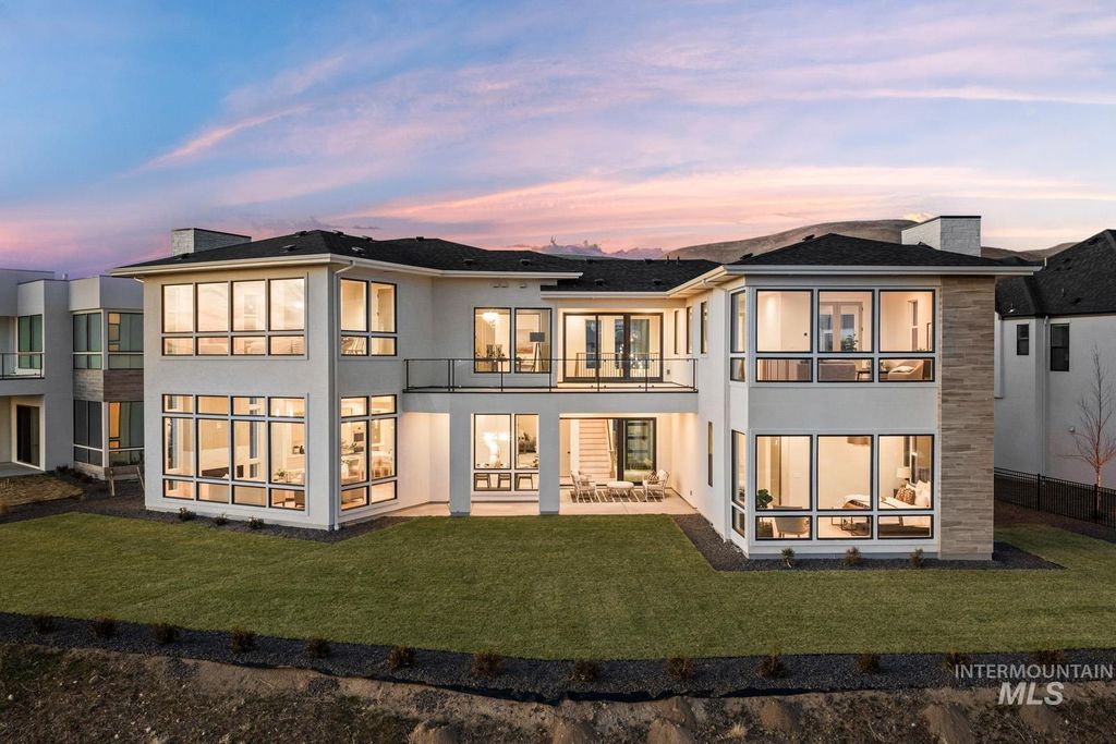 5795 E Marmount Ct, Boise, ID 83716