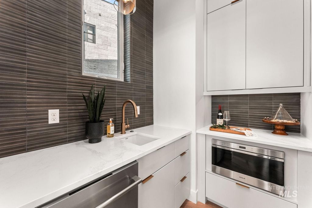 5795 E Marmount Ct, Boise, ID 83716 photo 11