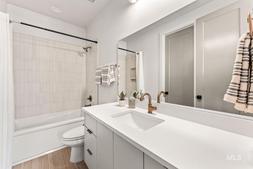 5795 E Marmount Ct, Boise, ID 83716 photo 32