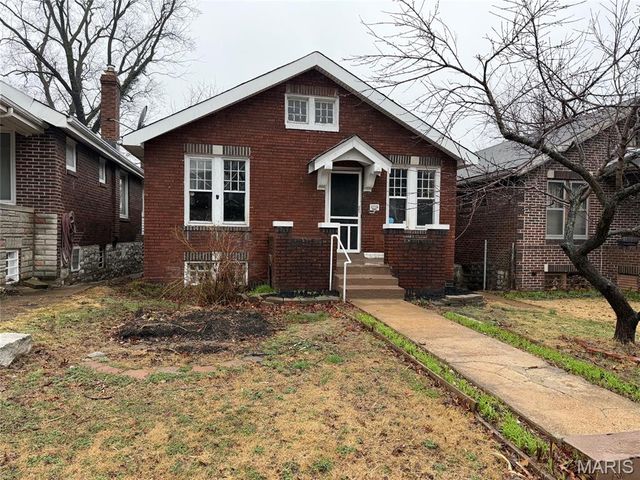 4439 Grace Avenue, St Louis, MO 63116