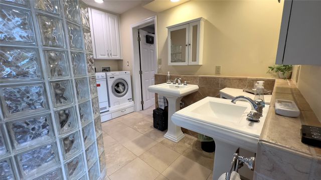 4015 Mathews Road, Ames, IA 50014