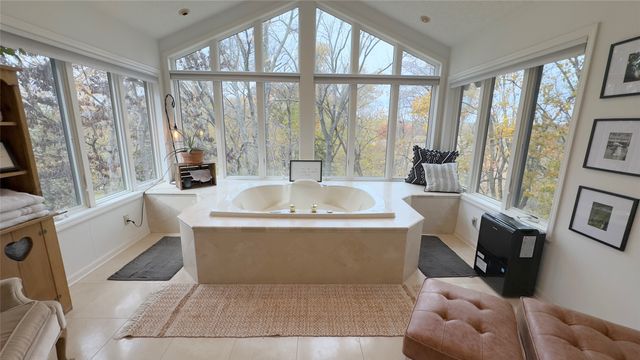 4015 Mathews Road, Ames, IA 50014