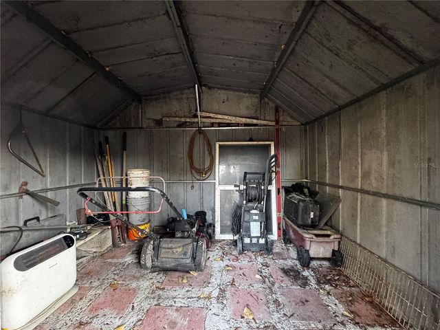 659 ALPINE STREET, Mascotte, FL 34753