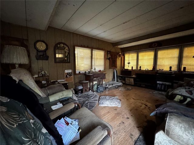 659 ALPINE STREET, Mascotte, FL 34753