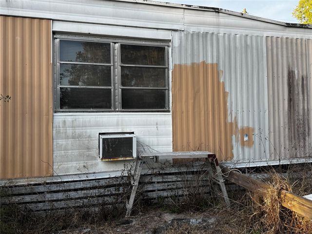 659 ALPINE STREET, Mascotte, FL 34753