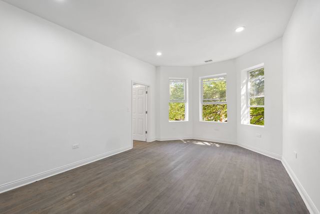 2408 S TRUMBULL Avenue, Chicago, IL 60623