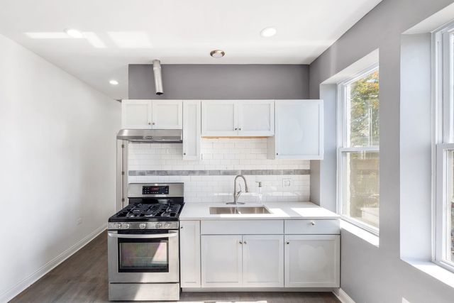 2408 S TRUMBULL Avenue, Chicago, IL 60623