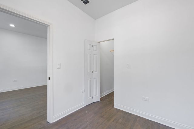 2408 S TRUMBULL Avenue, Chicago, IL 60623