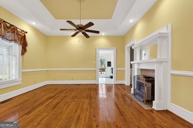 402 Tom Bell Road, Milner, GA 30257