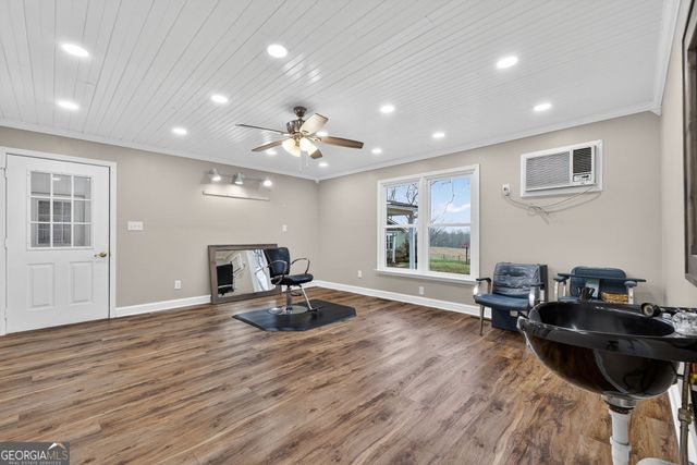 402 Tom Bell Road, Milner, GA 30257