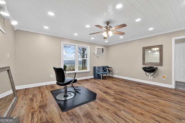 402 Tom Bell Road, Milner, GA 30257