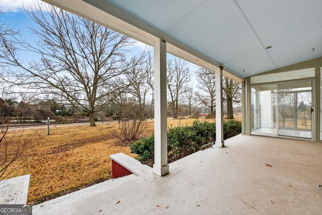 402 Tom Bell Road, Milner, GA 30257