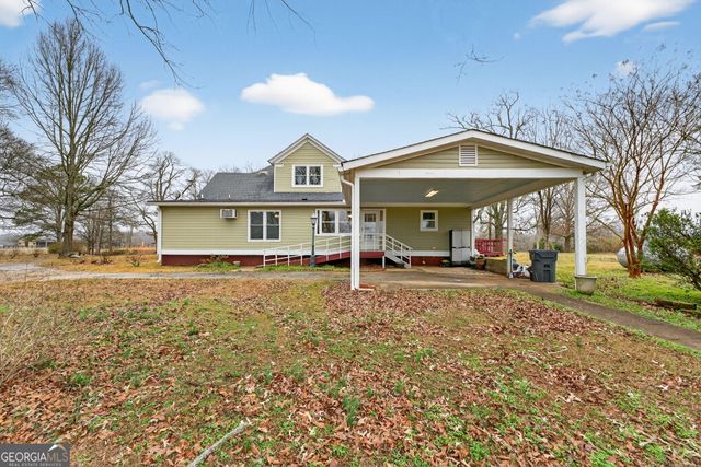 402 Tom Bell Road, Milner, GA 30257