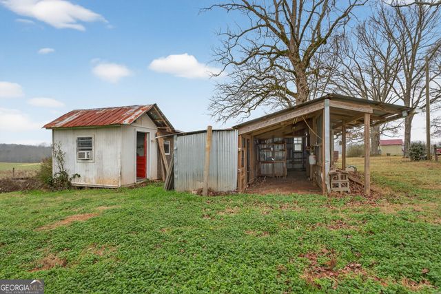 402 Tom Bell Road, Milner, GA 30257