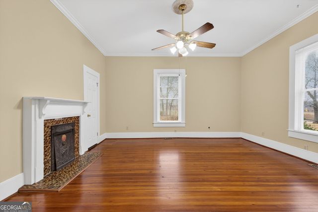 402 Tom Bell Road, Milner, GA 30257