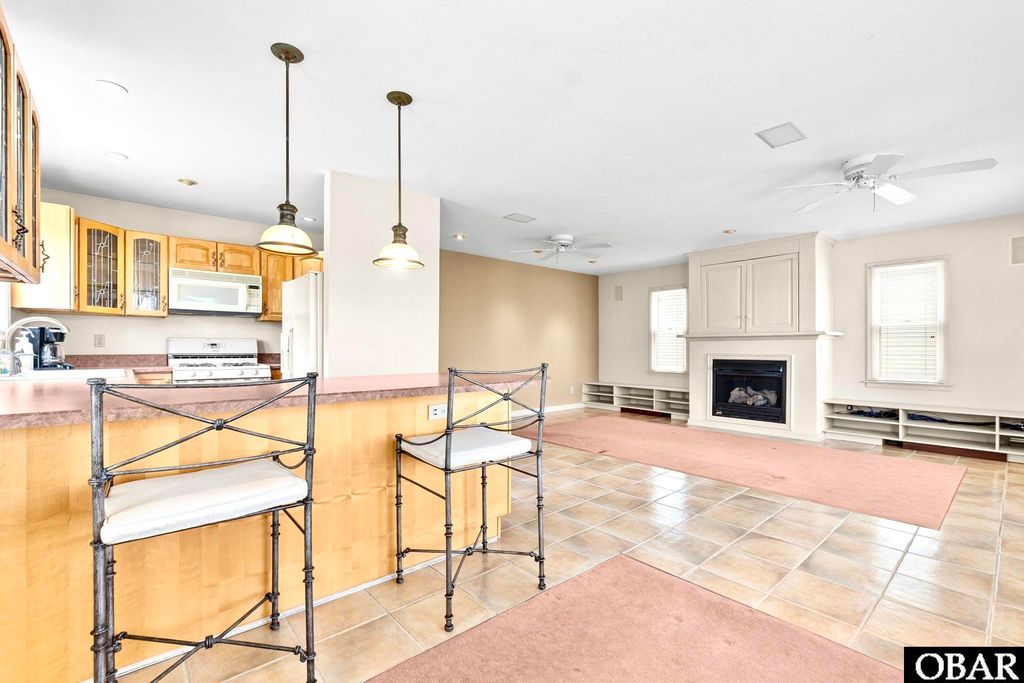 Image 9 of property listing at 2307 Bay Drive, Kill Devil Hills, NC 27948