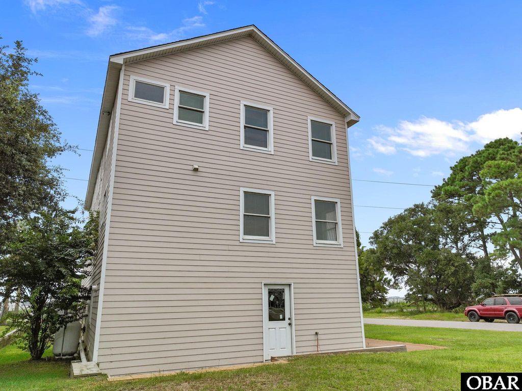 Image 46 of property listing at 2307 Bay Drive, Kill Devil Hills, NC 27948