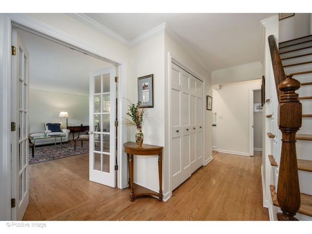 1367 SANFORD Lane, Glenview, IL 60025