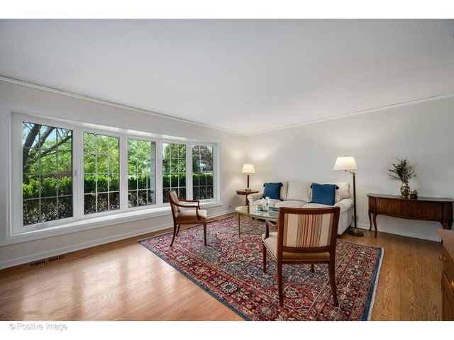 1367 SANFORD Lane, Glenview, IL 60025