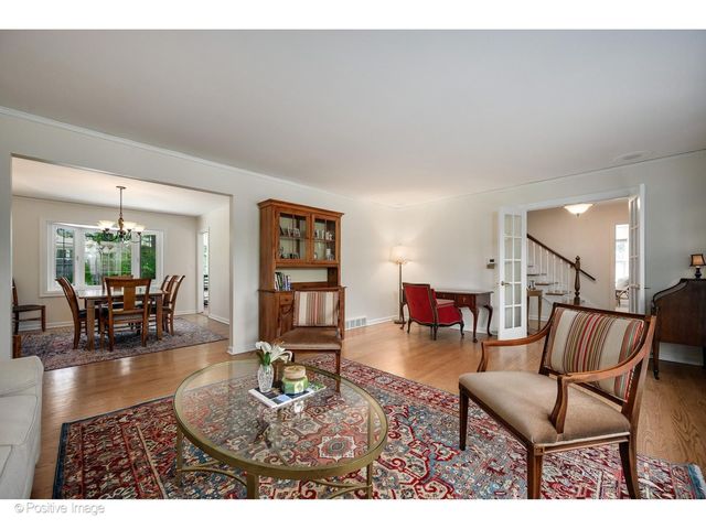 1367 SANFORD Lane, Glenview, IL 60025