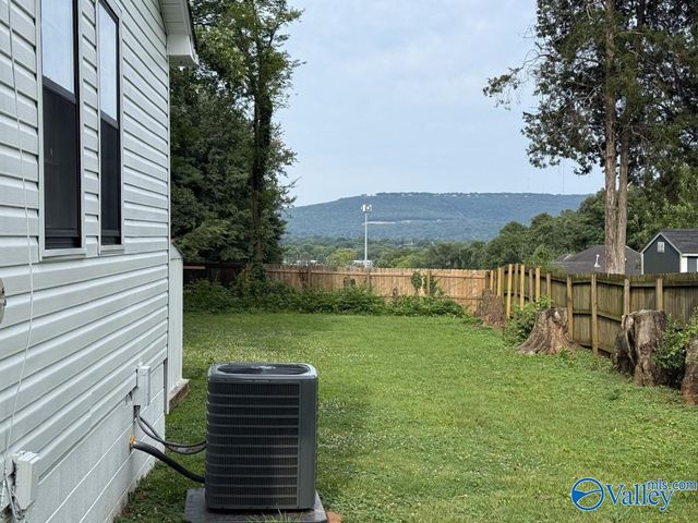 2206 Hill Street NW, Huntsville, AL 35810
