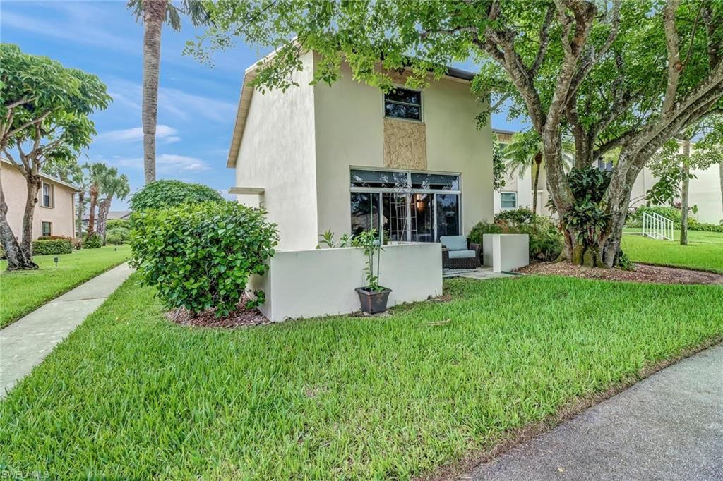 185 Cypress Way E Apt A106 106, Naples, FL 34110