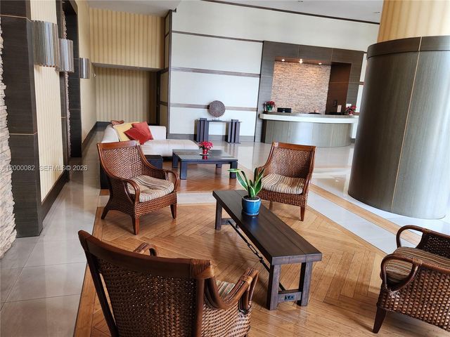 4242 NW 2nd St 1202, Miami, FL 33126