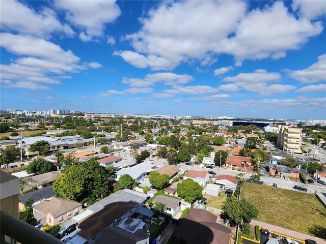 4242 NW 2nd St 1202, Miami, FL 33126