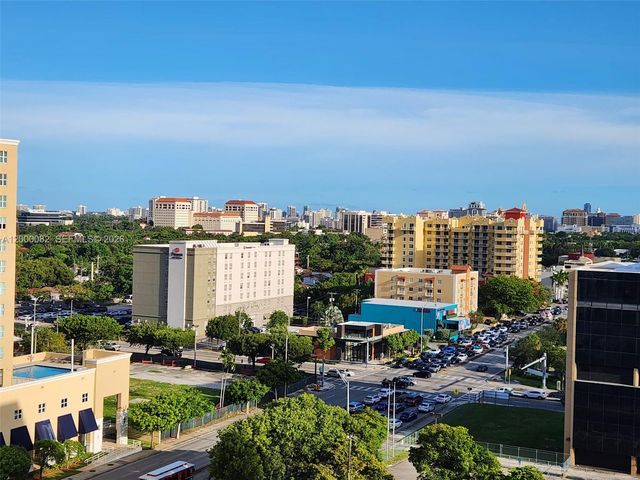 4242 NW 2nd St 1202, Miami, FL 33126