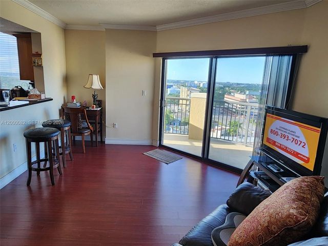 4242 NW 2nd St 1202, Miami, FL 33126