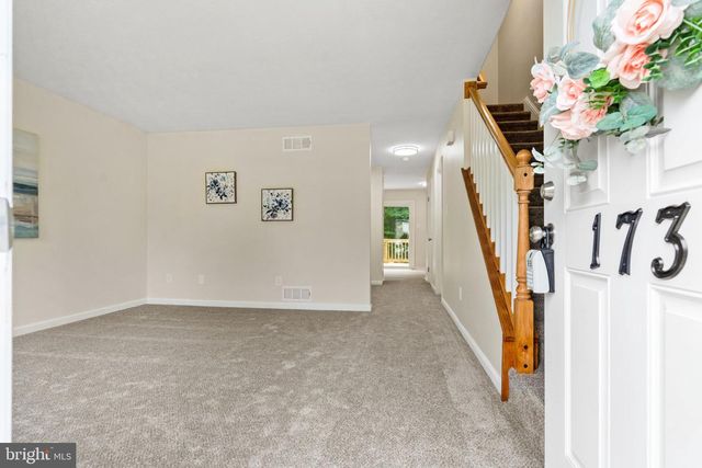 173 E VILLAGE RD, Elkton, MD 21921