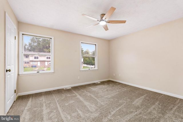 173 E VILLAGE RD, Elkton, MD 21921