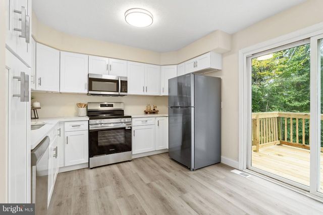 173 E VILLAGE RD, Elkton, MD 21921