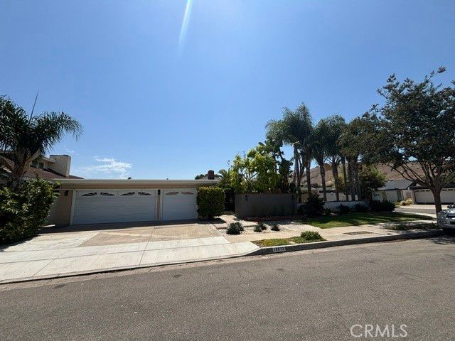 19512 Sierra Santo, Irvine, CA 92603