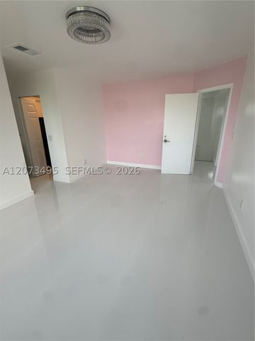 875 NW 99th Ave 0, Plantation, FL 33324