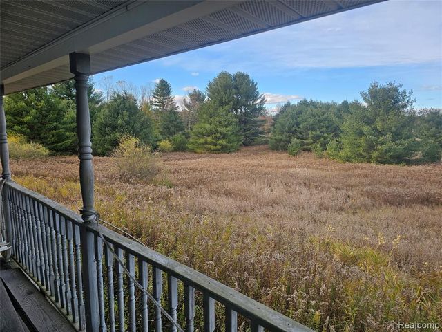 4901 M-55, Tawas City, MI 48763