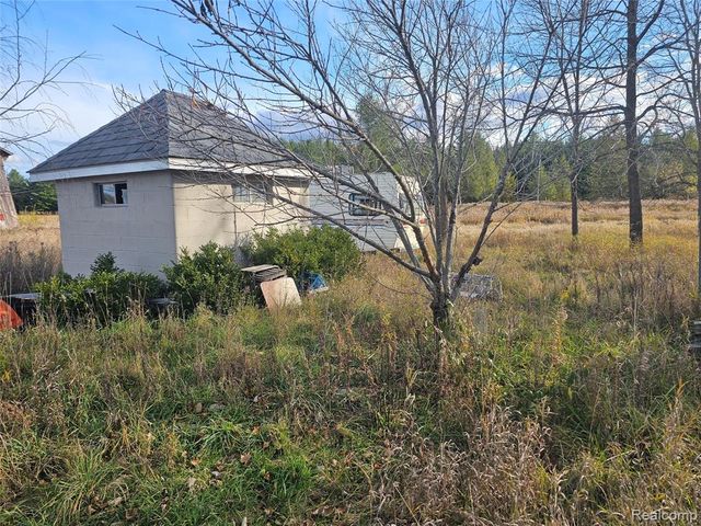 4901 M-55, Tawas City, MI 48763