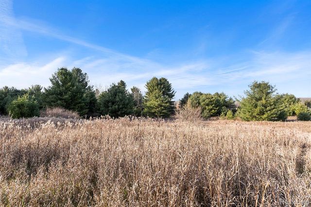 4901 M-55, Tawas City, MI 48763