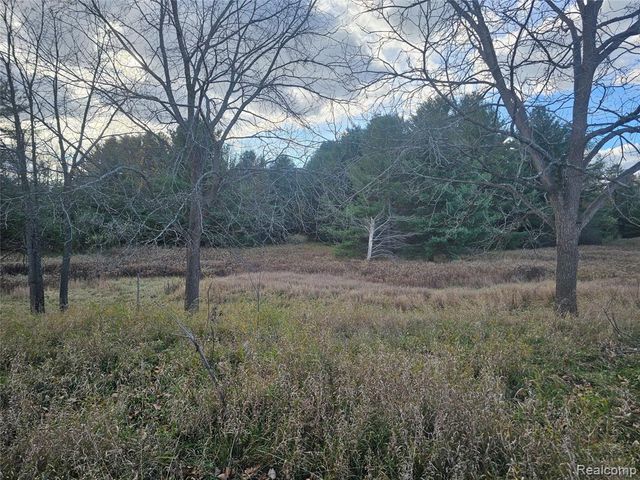 4901 M-55, Tawas City, MI 48763