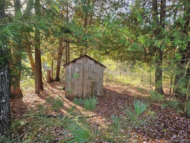 4901 M-55, Tawas City, MI 48763