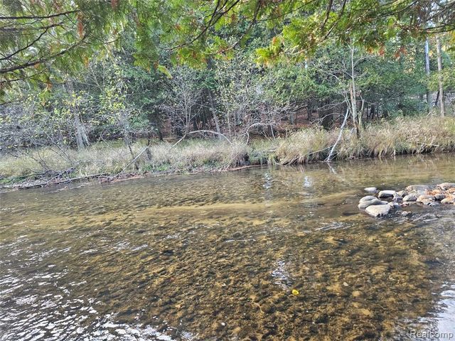 4901 M-55, Tawas City, MI 48763