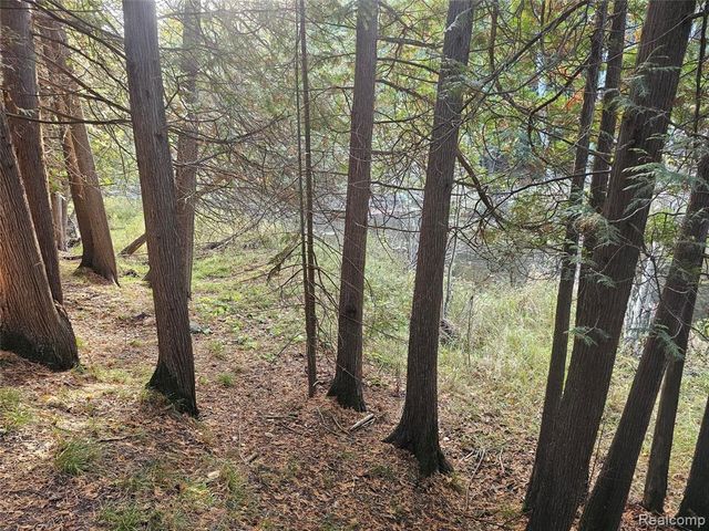 4901 M-55, Tawas City, MI 48763