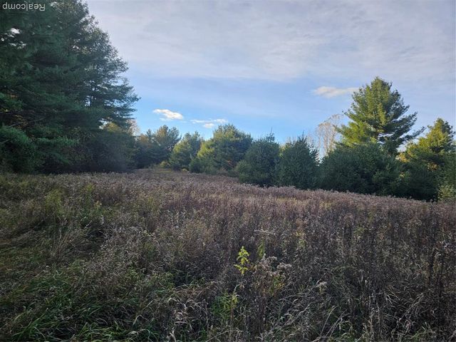 4901 M-55, Tawas City, MI 48763