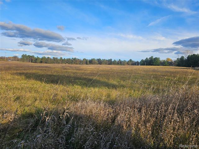 4901 M-55, Tawas City, MI 48763