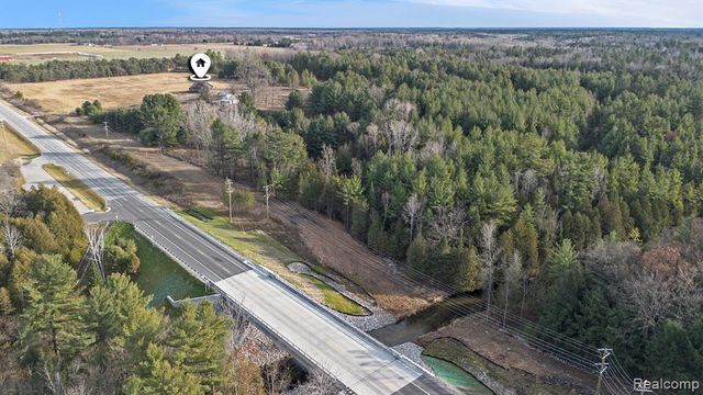 4901 M-55, Tawas City, MI 48763